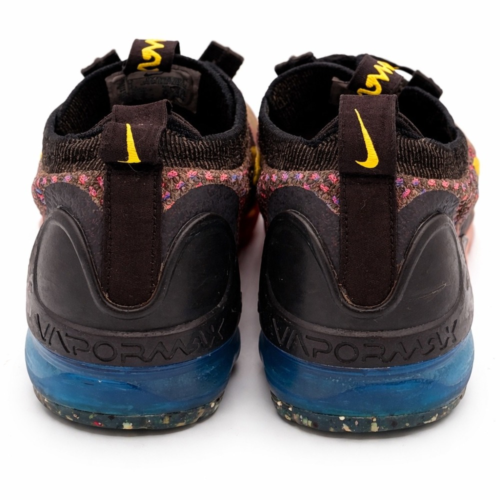 Nike‎ Air VaporMax Flyknit Multicolor Black Yellow GS Size 4Y Shoes - Picture 2 of 9